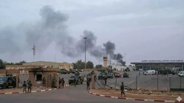 إطلاق نار كثيف بالقرب من مطار العاصمة النيجرية نيامي