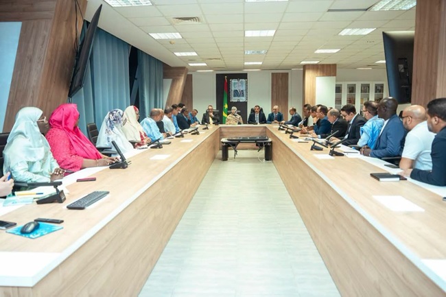 وزيرة الصحة تجتمع بالأطباء المكلفين بتسيير المراكز الصحية الجديدة في العاصمة نواكشوط