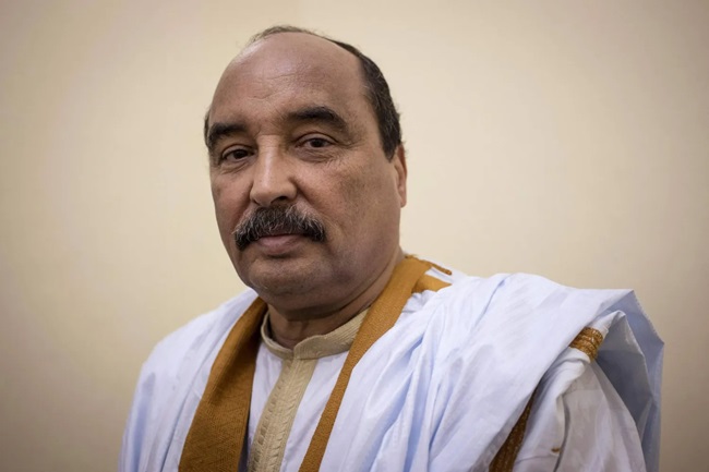 إصابة الرئيس الموريتاني السابق محمد ولد عبد العزيز بنوبة ضيق تنفس في سجنه