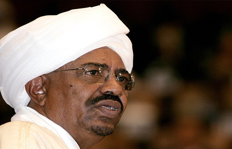 الرئيس السوداني عمر حسن البشير 